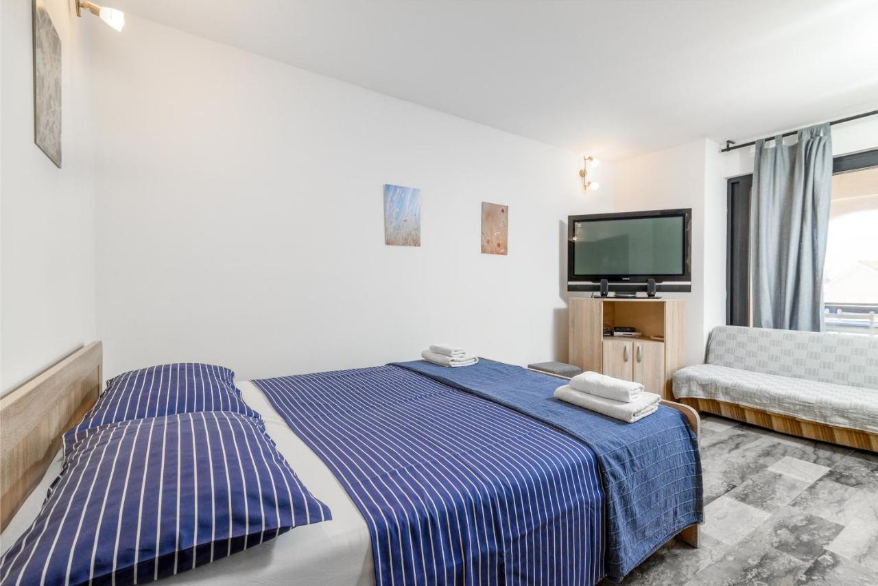 Apartments With A Parking Space Premantura, Medulin - 2228 Ngoại thất bức ảnh